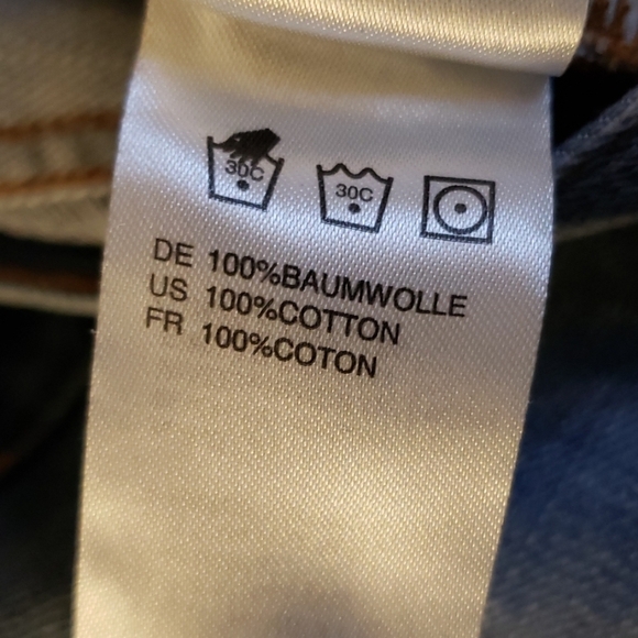 Articles of Society Distressed CroppedSkinny Jeans - Picture 5 of 8